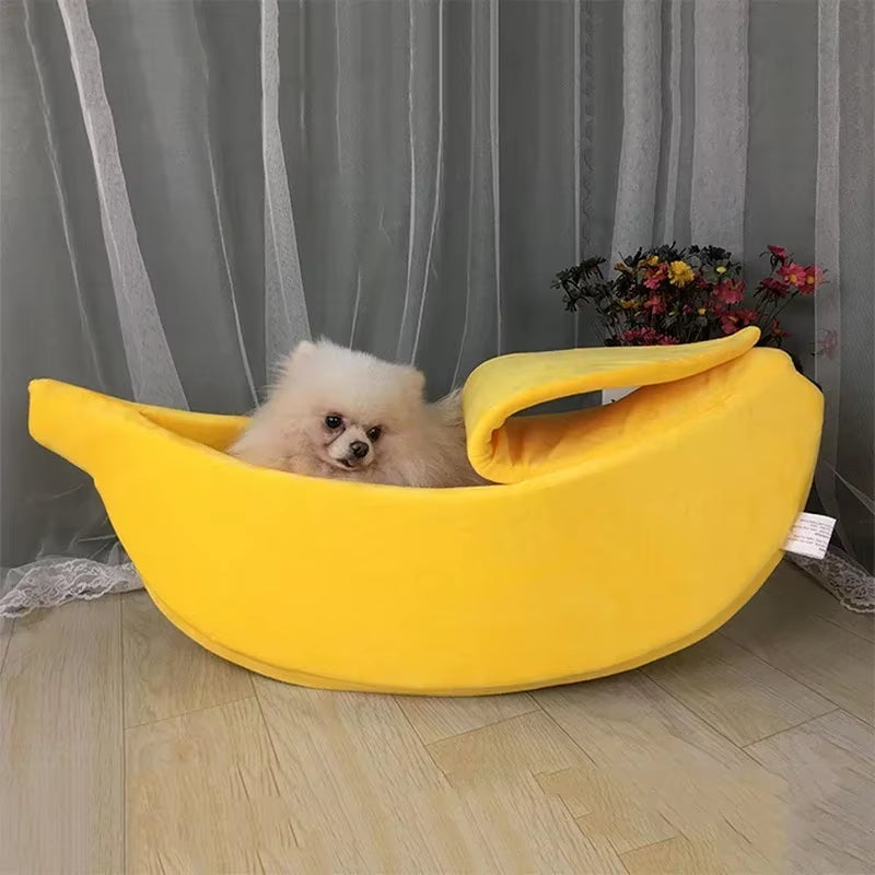 Cozy Banana Cat Bed and Cushion Kennel for Small Dogs and Kittens - Portable Pet Supplies