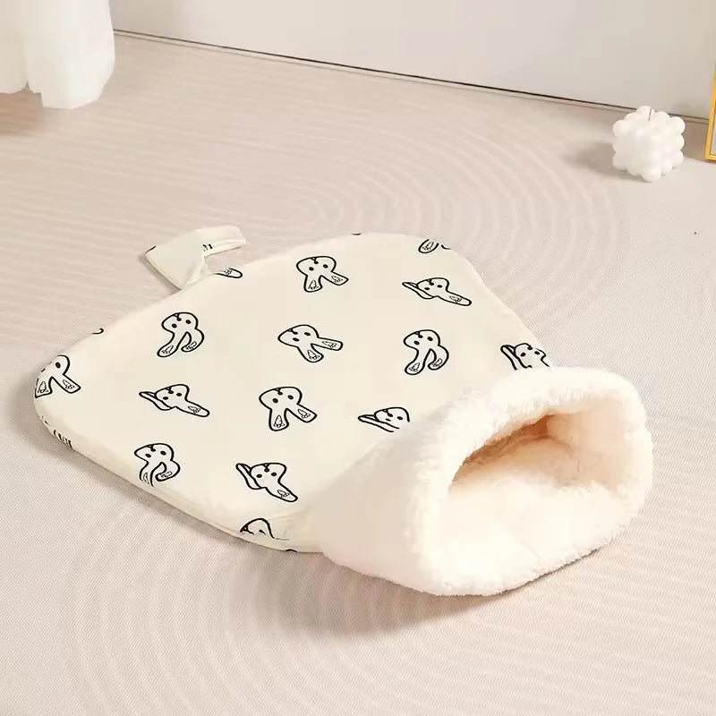 Premium Plush Semi-Enclosed Cat Bed - Cozy Winter Sleeping Bag for Year-Round Comfort