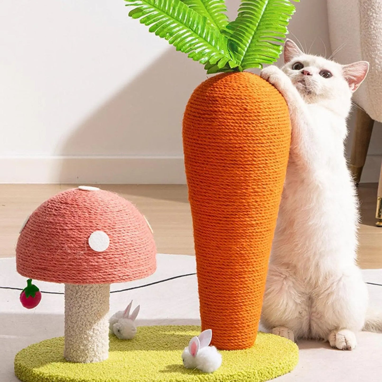 Carrot-Shaped Cat Scratch Post - Freestanding Interactive Scratcher Board for Indoor Cats