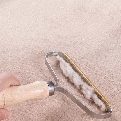 Pet Hair Removal Brush for Cats and Dogs - Portable Manual Wool Comb