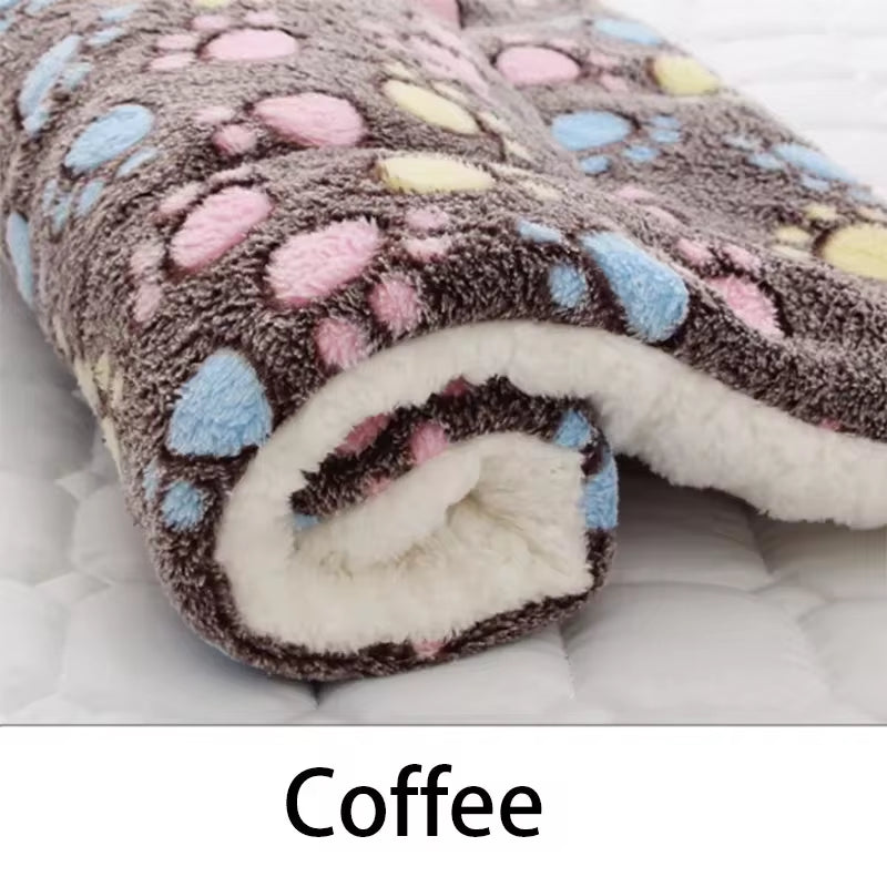 Flannel Pet Sleeping Mat - Cozy Dog Bed and Cat Litter Cushion for All Sizes, Ideal for Winter Use
